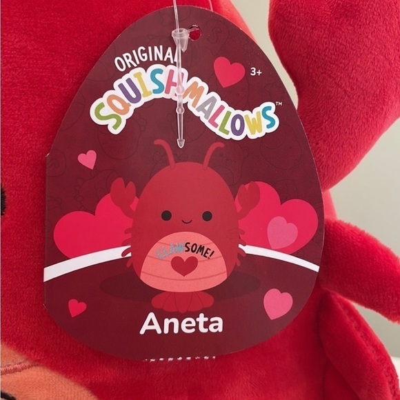 LAST NWT 8” Aneta the Lobster Valentine Squishmallow - Picture 3 of 4